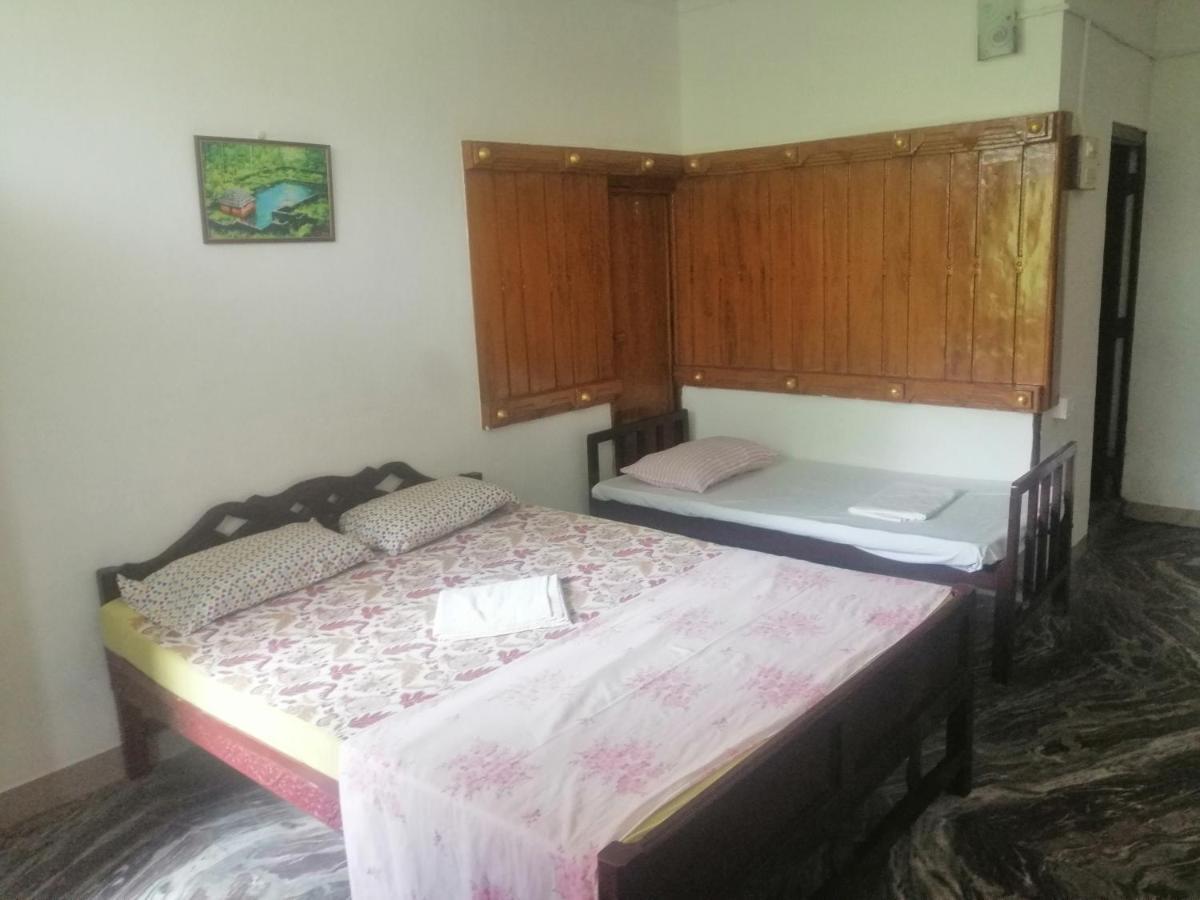Отель Blue Waves Beach Residency Варкала Экстерьер фото