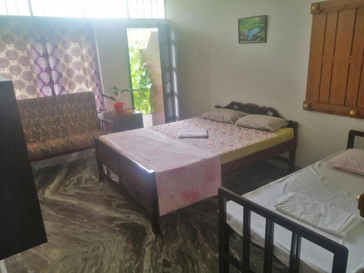 Отель Blue Waves Beach Residency Варкала Экстерьер фото