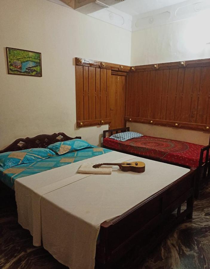 Отель Blue Waves Beach Residency Варкала Экстерьер фото
